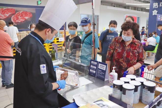 嘉定首家會員制商超盛大啟幕，家樂福會員店引領購物新體驗